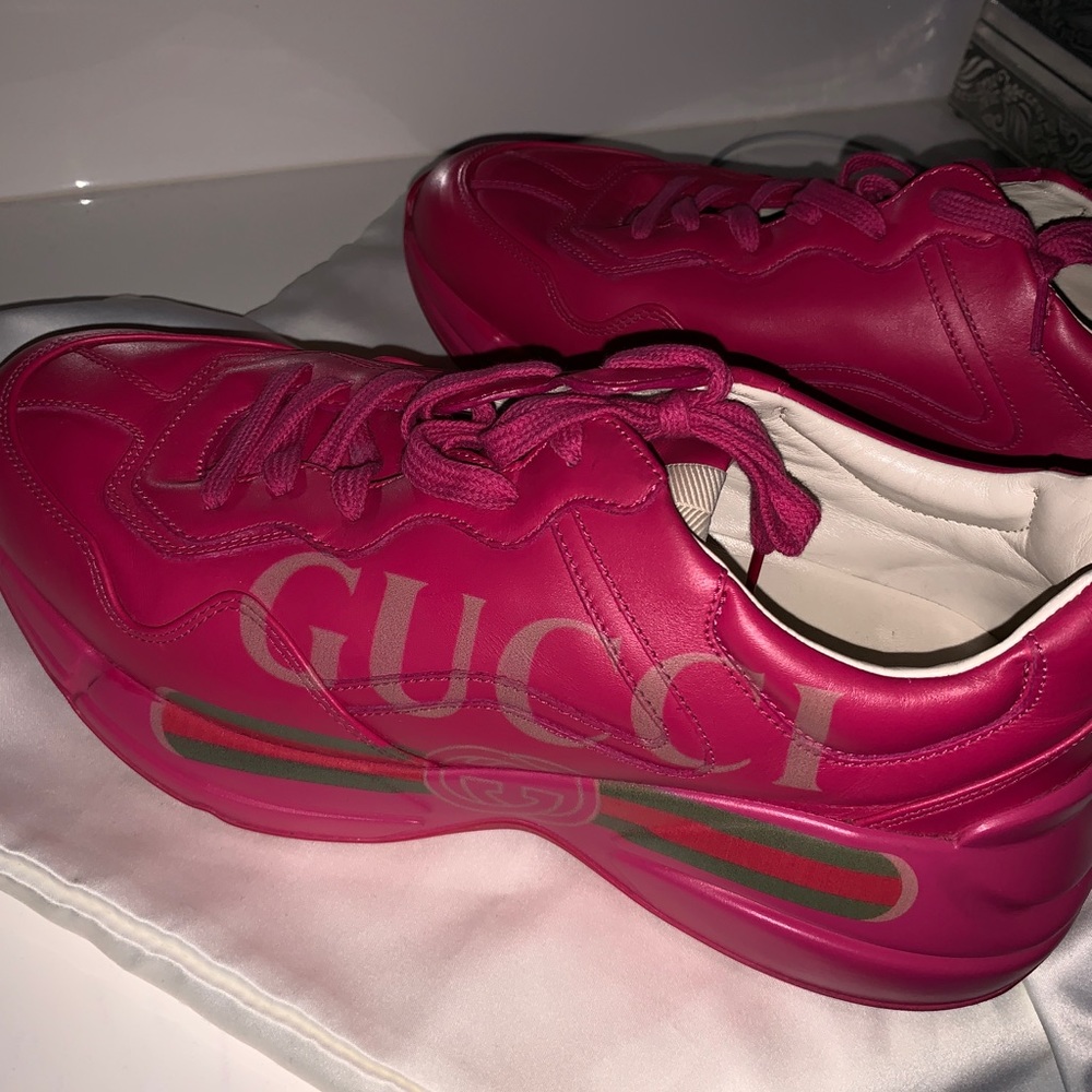 Gucci sneakers